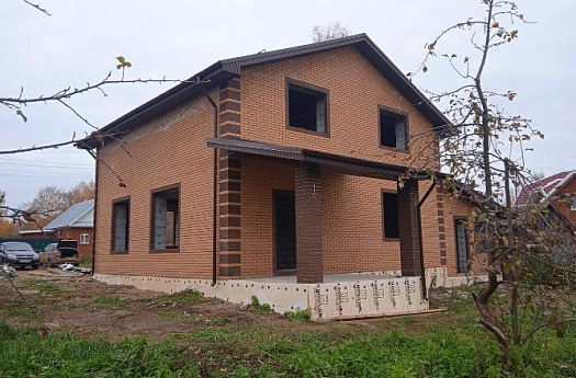 Дом с гаражом в Июльском